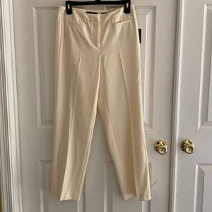 Cream size 6P Liz Claiborne, dress pants NWT
